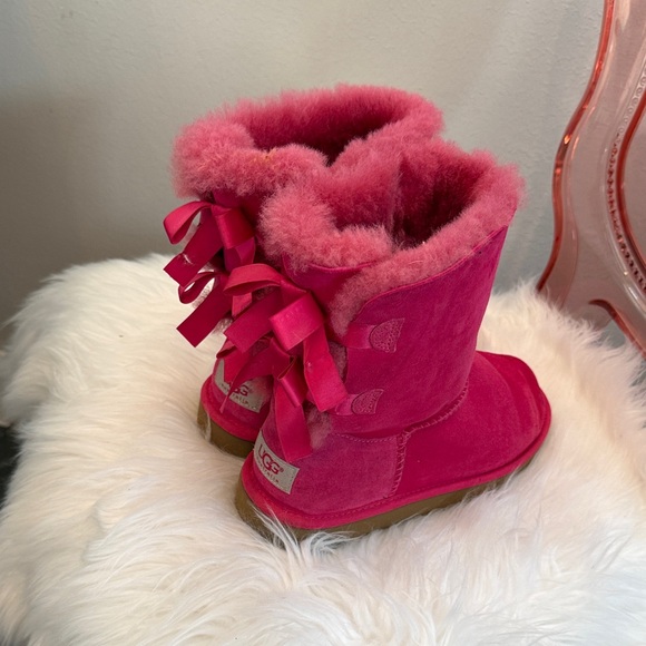 UGG Shoes Ugg Bailey Hot Pink Ribbon Boots Big Girl Size 4 Poshmark